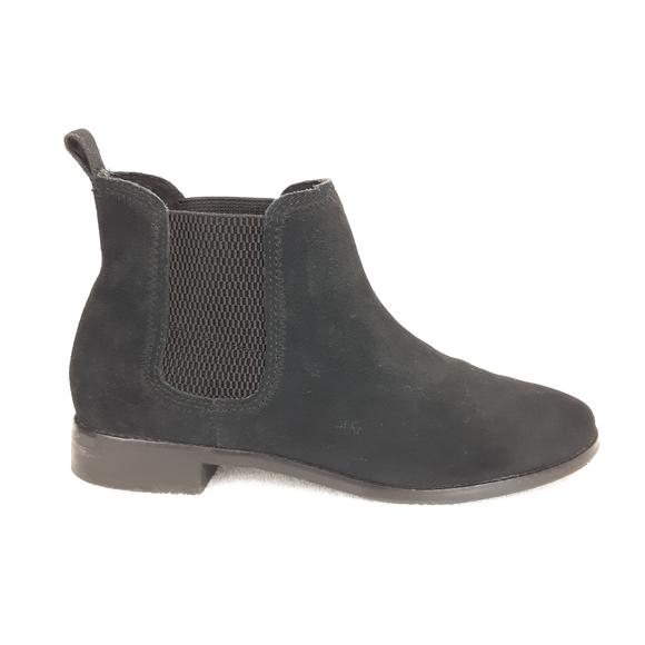 TOMS ELLA SUEDE ANKLE BOOTS - Picture 16 of 16